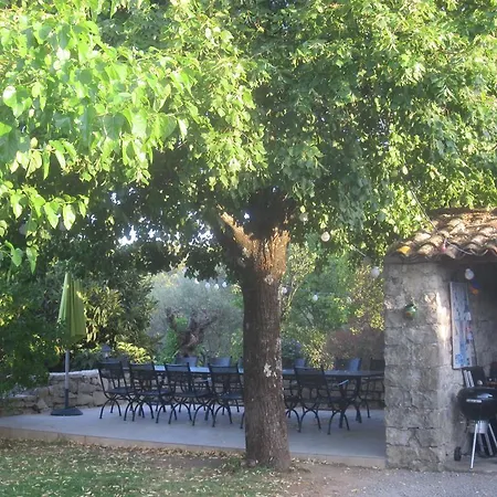 Bed & Breakfast Mas De La Garrigue 3*