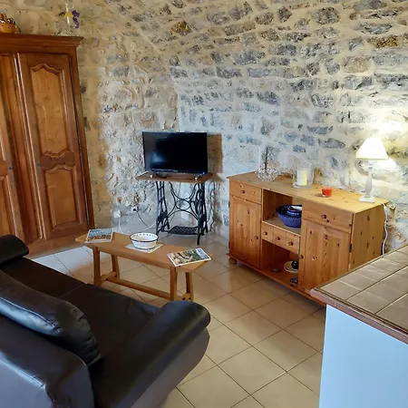 Mas De La Garrigue Bed & Breakfast 3*